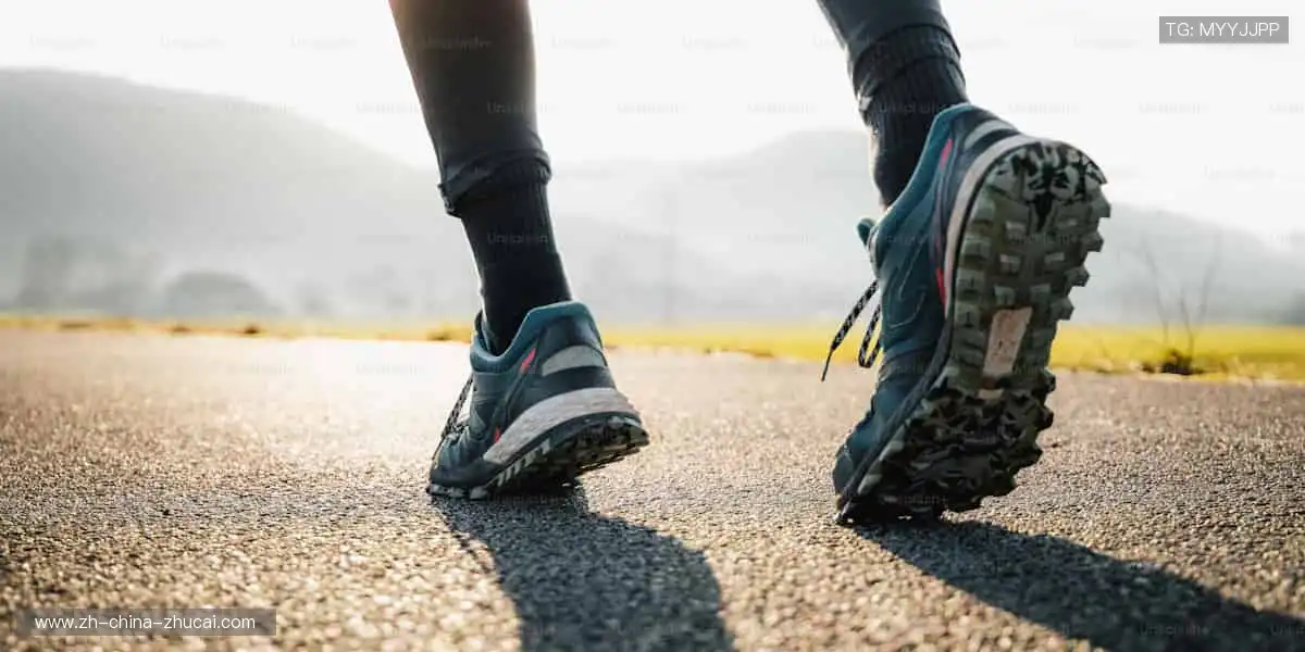 🔥限量发售，把热爱穿在身上！👟